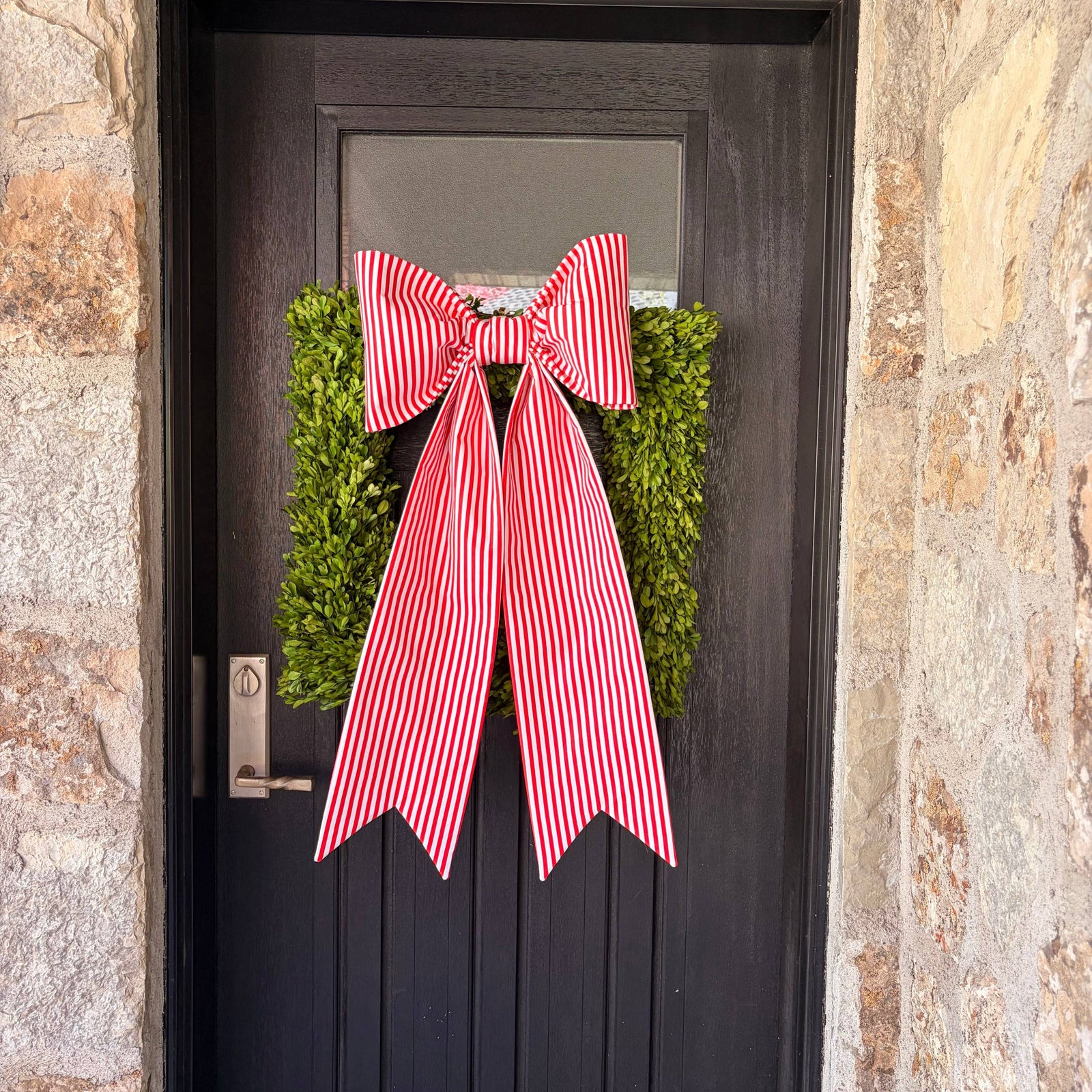 The Rouge Parisienne Bow