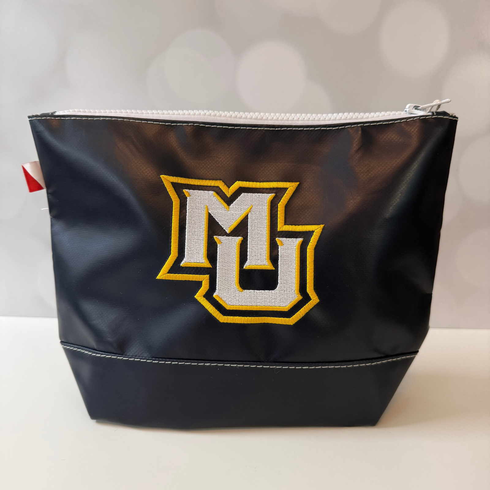 Big Sur Splash Tote - Small - Marquette University