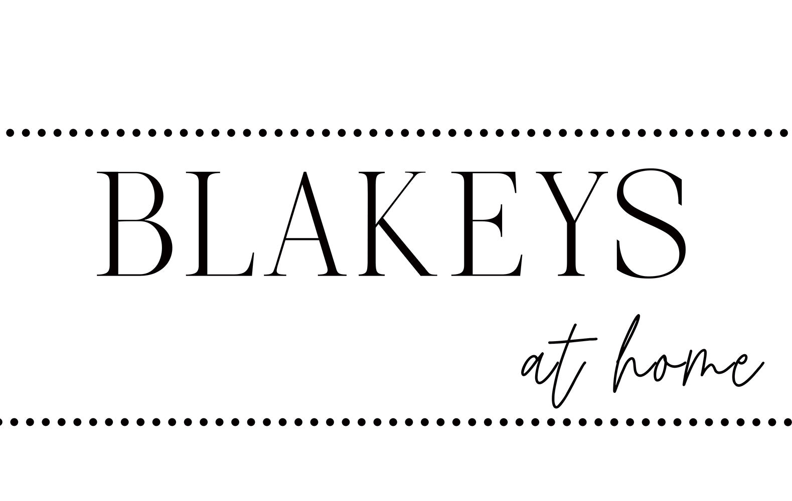 Insert Personalized - Family at Home Black