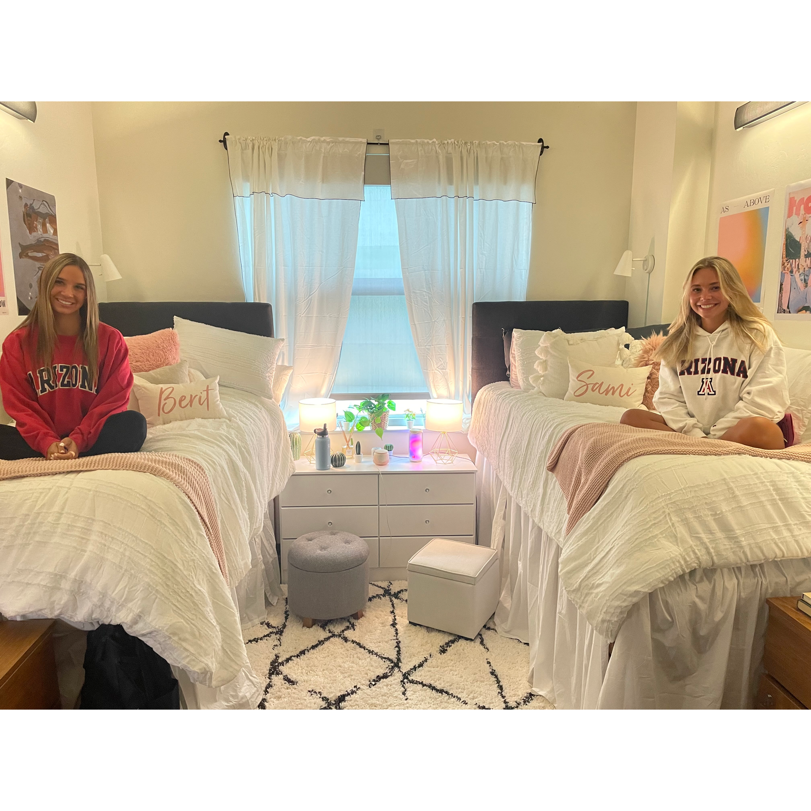 Pillow Lumbar - ROOMIES - Personalized Name Lumbar - Insert Included